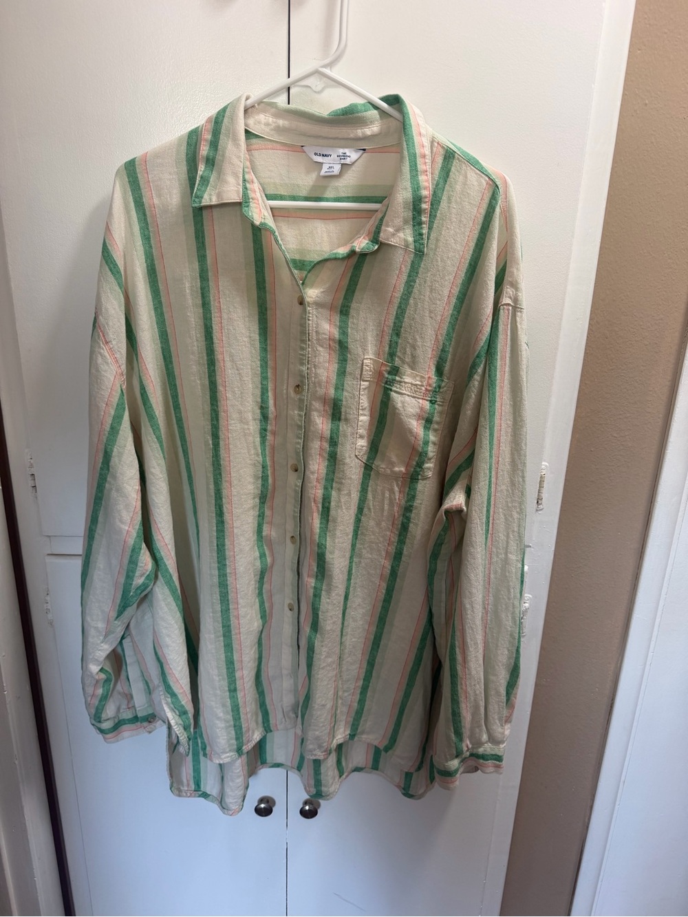 Old Navy Lightweight Striped Button-Down Shirt in Cream, Green & Pink XXL Tall